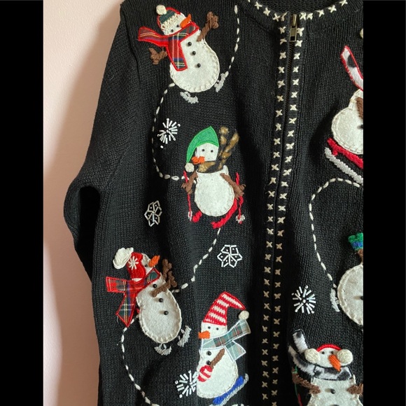 Lemon Grass Embroidered Snowmen Christmas Sweater - Picture 3 of 4